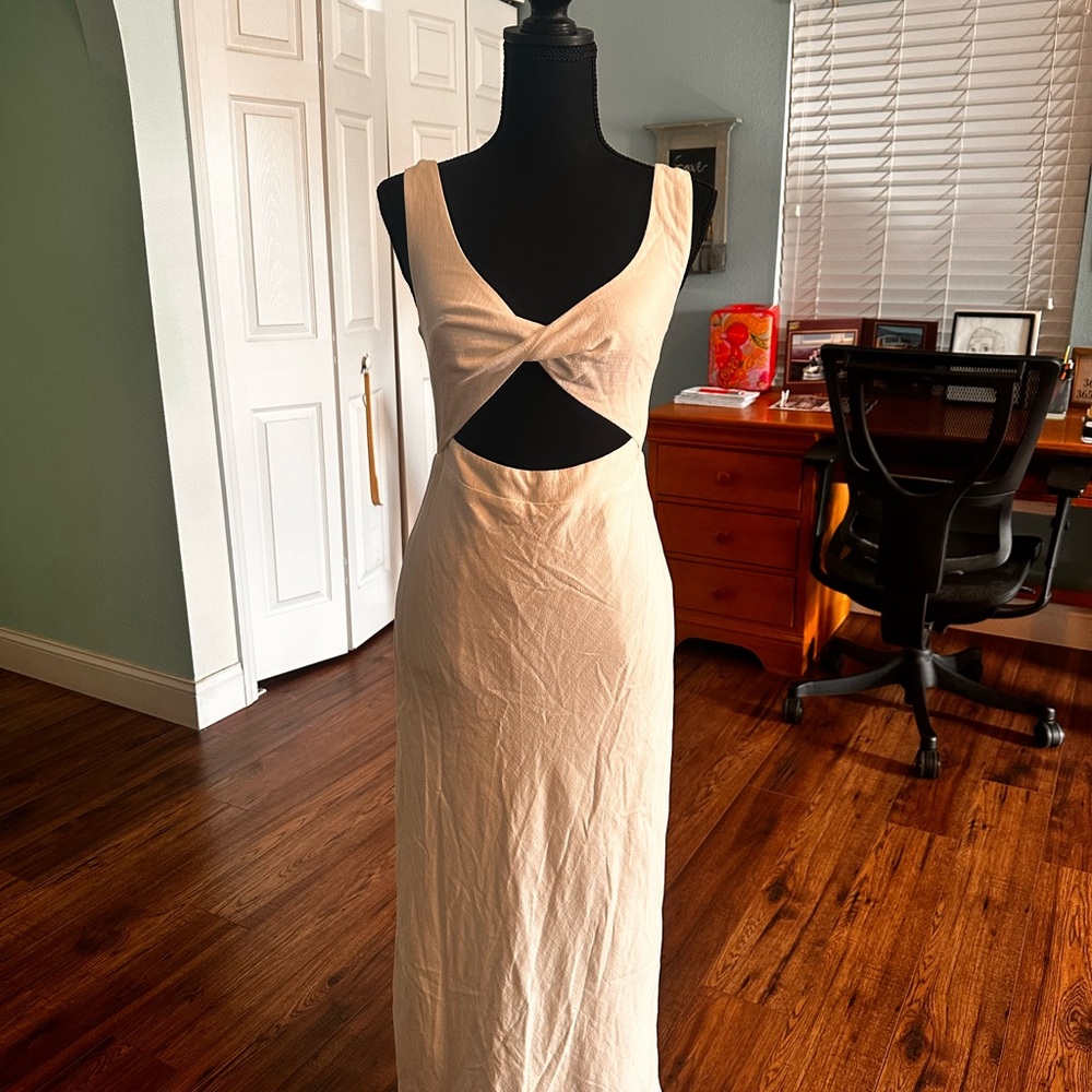 Elegant Cream Cut-Out Dress